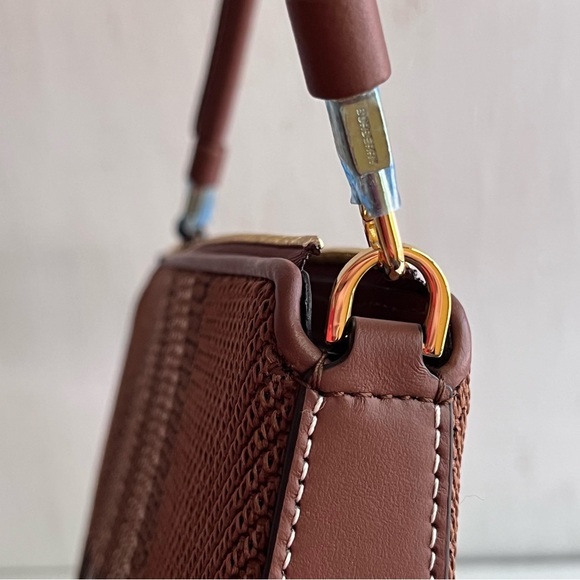 🔴SOLD🔴 BURBERRY Olympia Check Jacquard Pouch-Birch Brown - Picture 12 of 15